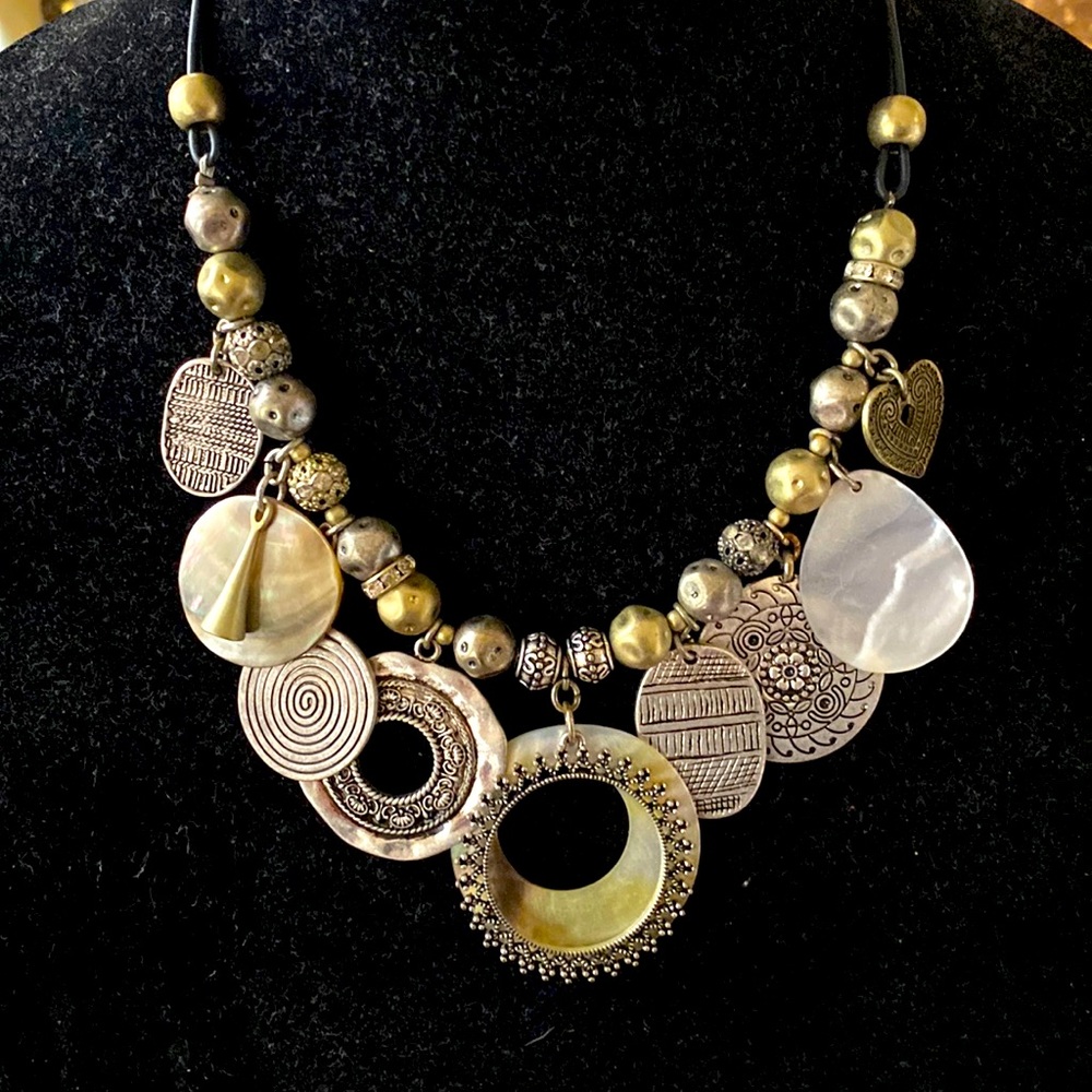 Chico’s statement mother of Pearl & silver toned large charm and beaded necklace